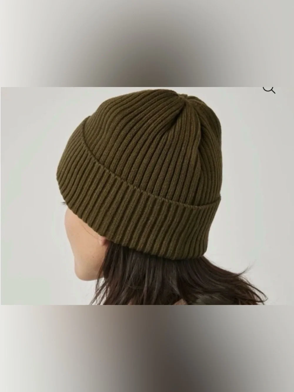 Ribbed Knit Beanie - Olive
